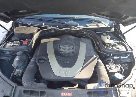 2009 Mercedes-Benz C 300 Luxury 4Matic из США, поврежденный, VIN WDDGF81X99R068934